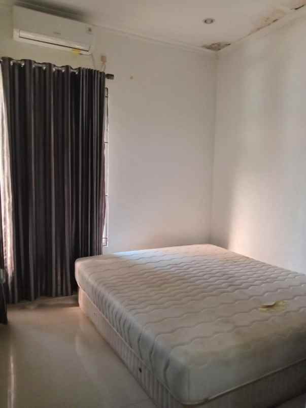 dijual rumah di metland transyogi cibubur