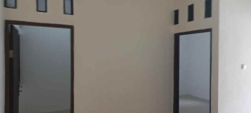 dijual rumah di perumahan irenk house c2 rt 05 rw 14