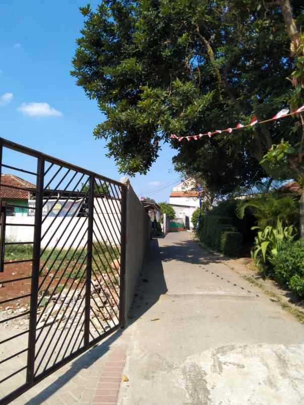 dijual rumah dl cilangkap tapos depok