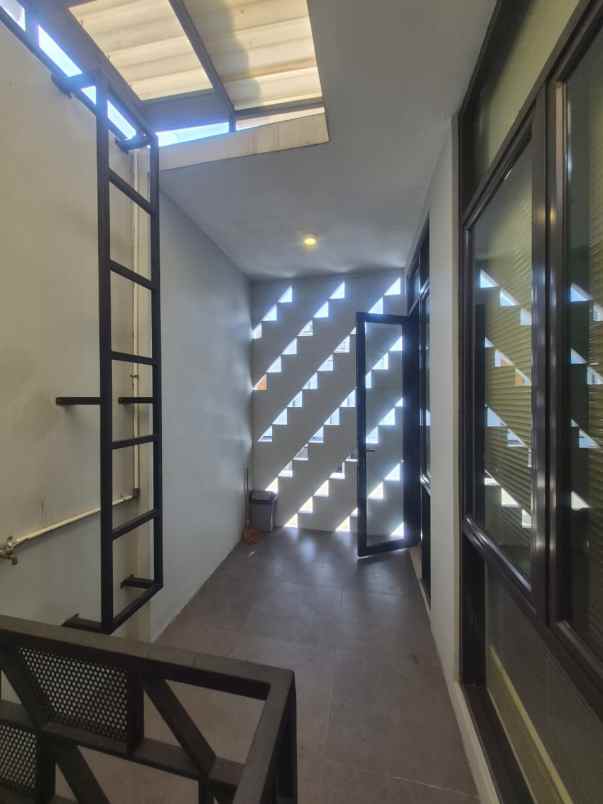 dijual rumah duren sawit jakarta timur