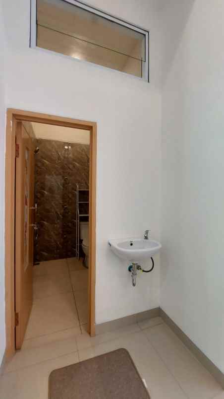 dijual rumah durensawit bojongsari depok