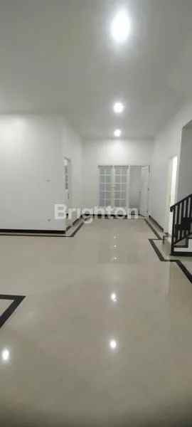 dijual rumah galaxy resident kebagusan