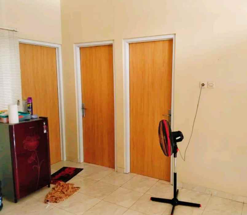 dijual rumah grafika