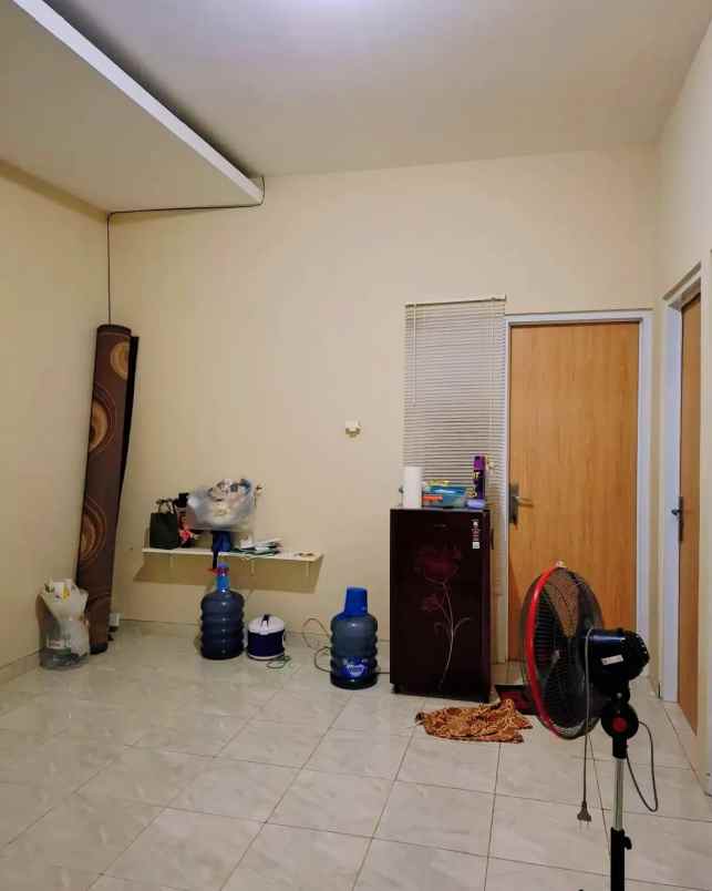 dijual rumah grafika