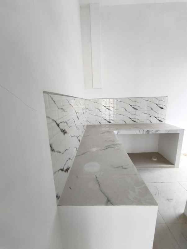 dijual rumah graha saptoraya desa