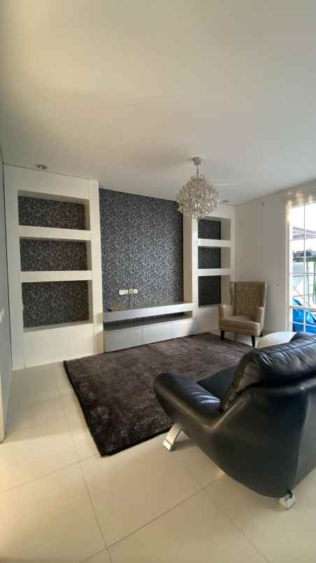 dijual rumah grand permata jingga