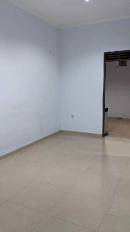 dijual rumah grand sharon residence