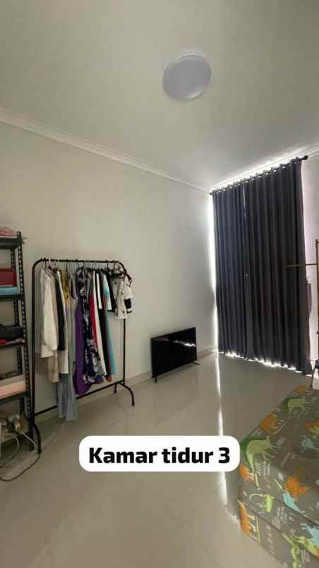 dijual rumah grand wisata cluster