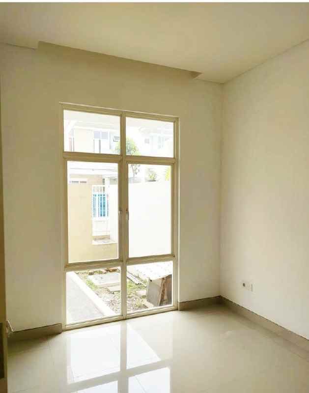 dijual rumah griya galaxy