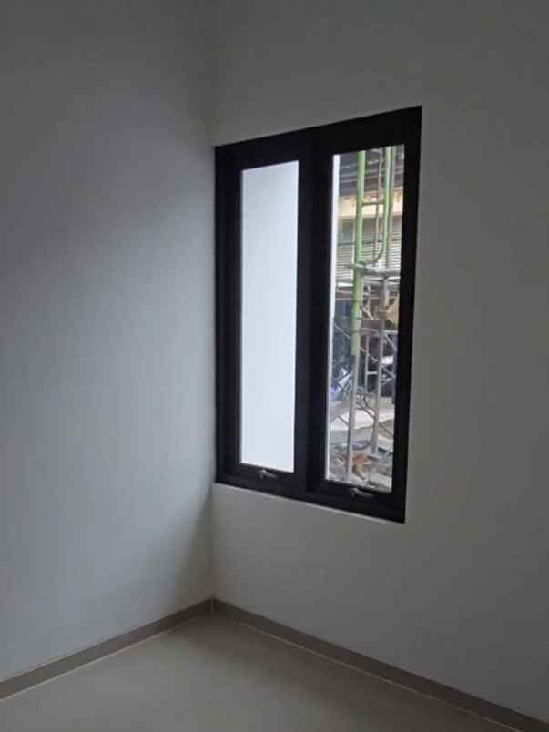 dijual rumah gunung anyar