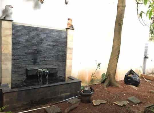 dijual rumah hunian di pondok aren dikawasan strategis