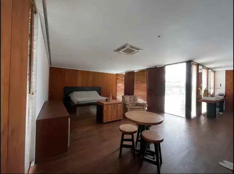 dijual rumah jalan bulevar kidang penanjung