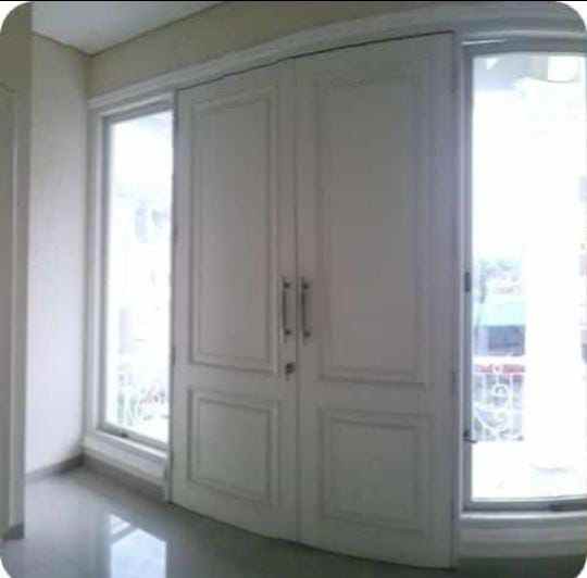 dijual rumah jalan darmo permai selatan