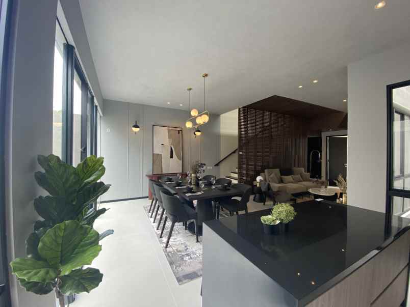 dijual rumah jalan jeruk purut