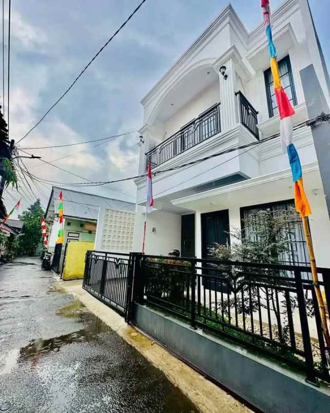 dijual rumah jalan kahfi jagakarsa