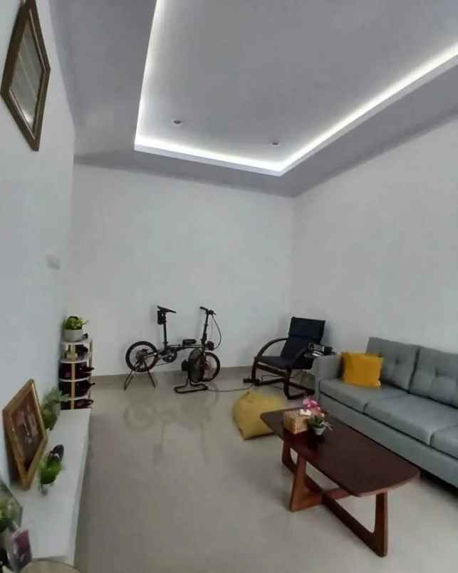 dijual rumah jalan kahfi jagakarsa