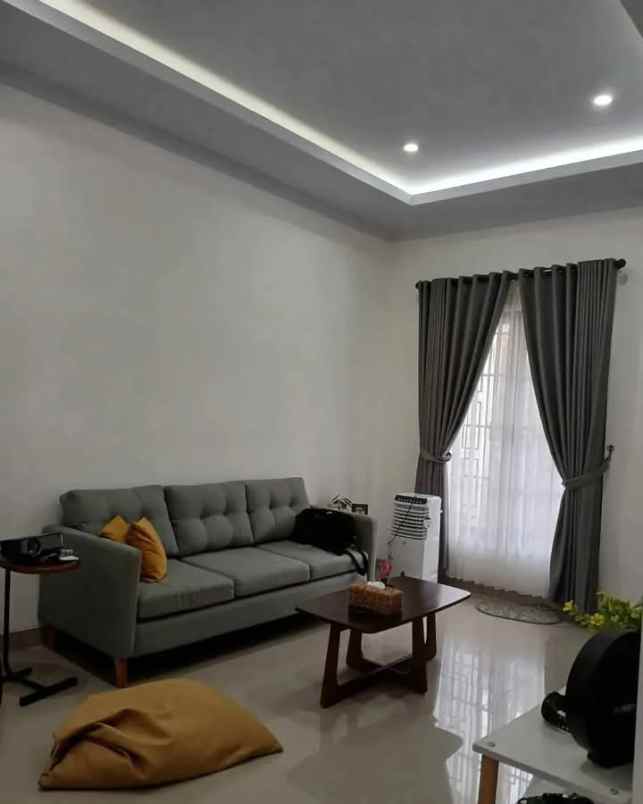 dijual rumah jalan kahfi jagakarsa
