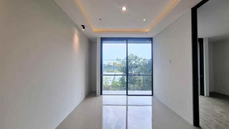dijual rumah jalan kaliurang km 10