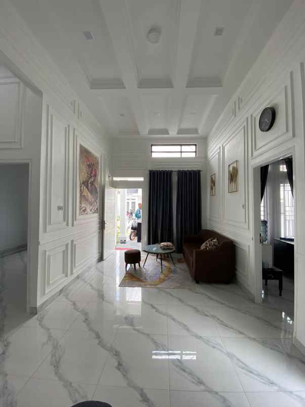 dijual rumah jalan kapau sari pekanbaru