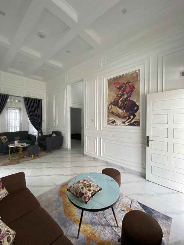 dijual rumah jalan kapau sari pekanbaru