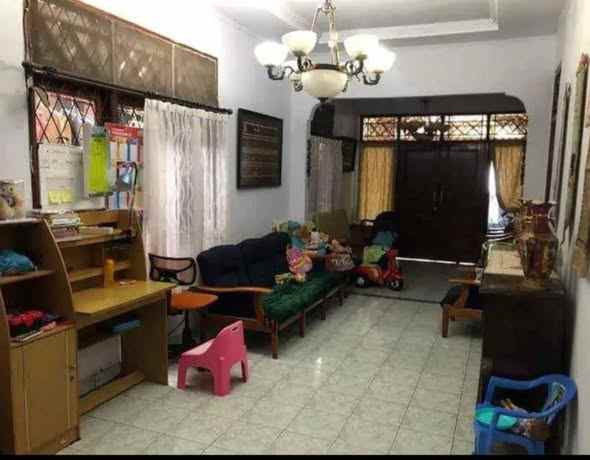 dijual rumah jalan pengadegan utara