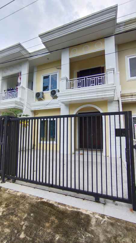 dijual rumah jalan purnama 1 pontianak