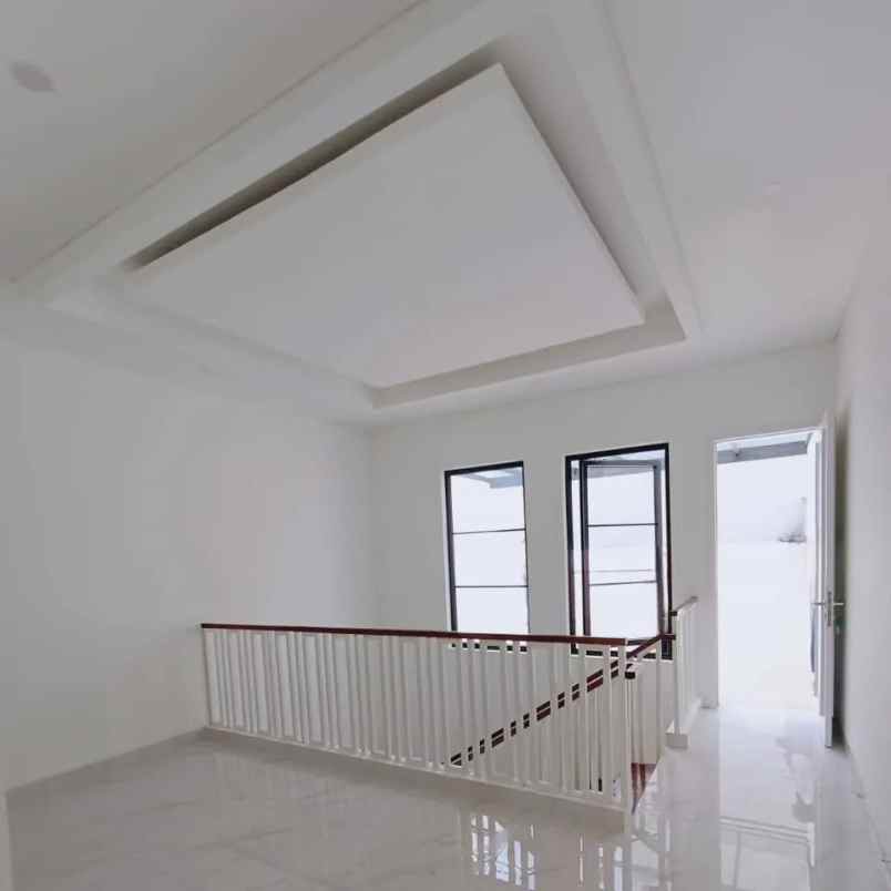 dijual rumah jalan raya bintaro jakarta