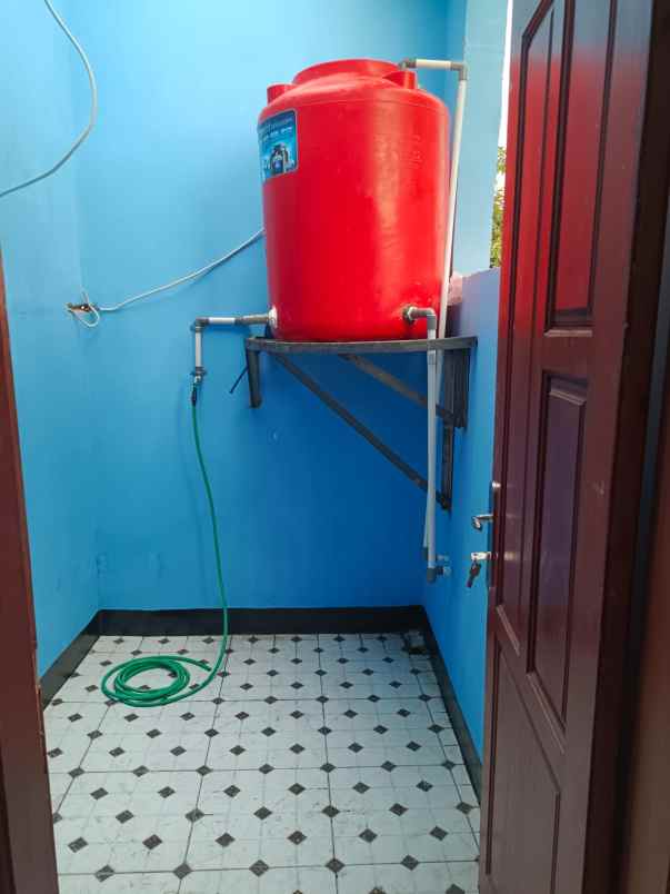 dijual rumah jalan raya citeureup