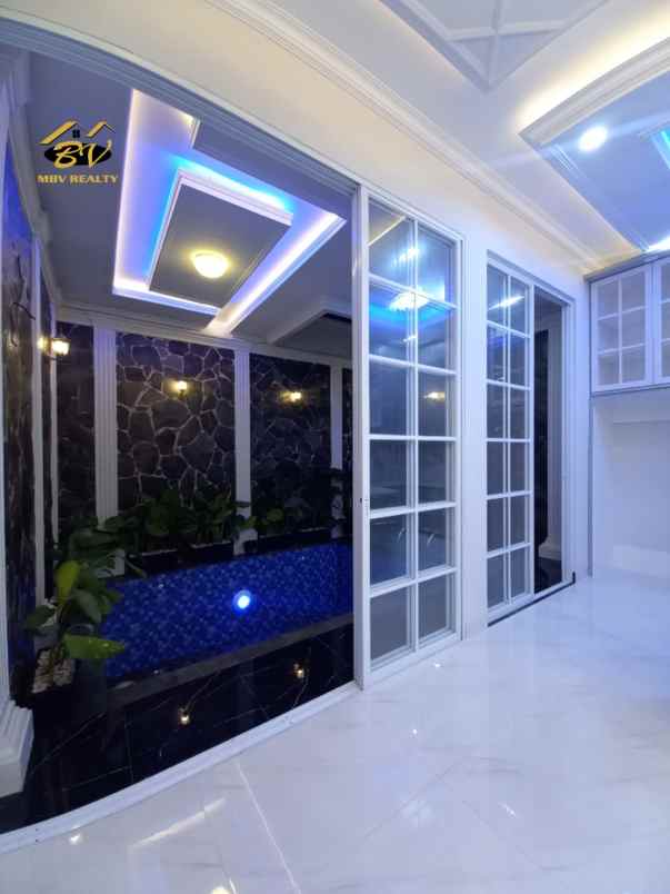 dijual rumah jalan raya kebagusan pasar