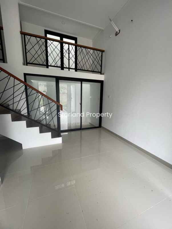 dijual rumah jalan raya serua ciputat