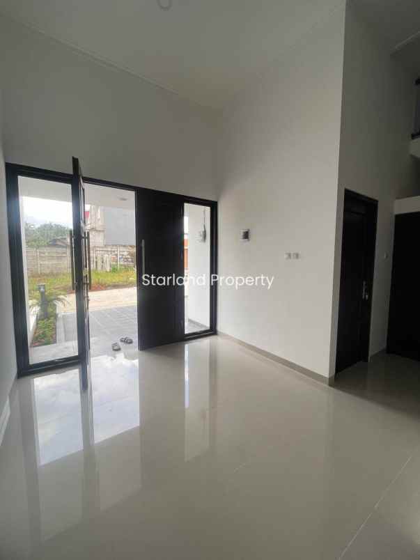 dijual rumah jalan raya serua ciputat