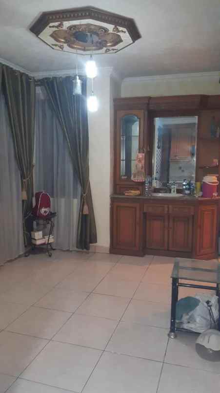 dijual rumah janur elok kelapa gading