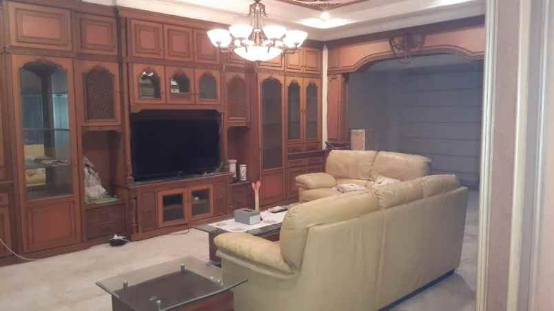 dijual rumah janur elok kelapa gading