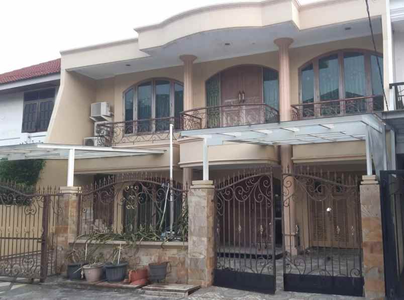 dijual rumah janur elok kelapa gading