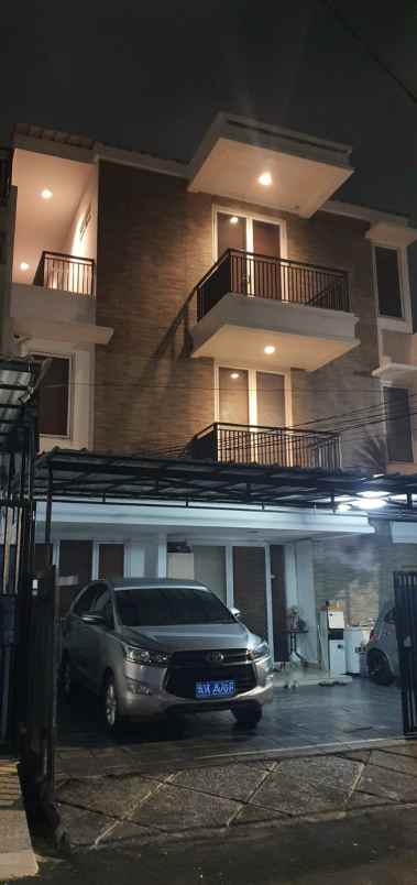 dijual rumah janur elok kelapa gading