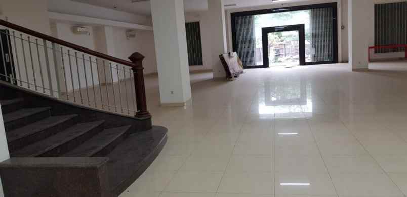 dijual rumah jemursari