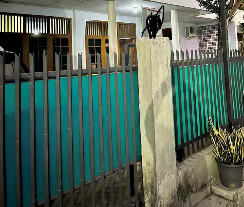 dijual rumah jk215