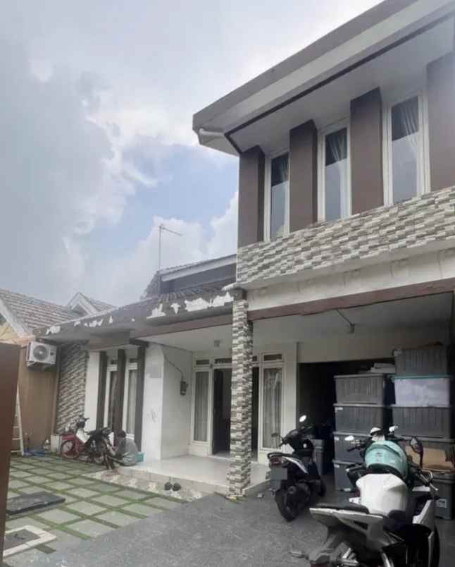 dijual rumah jl baruk barat kedung