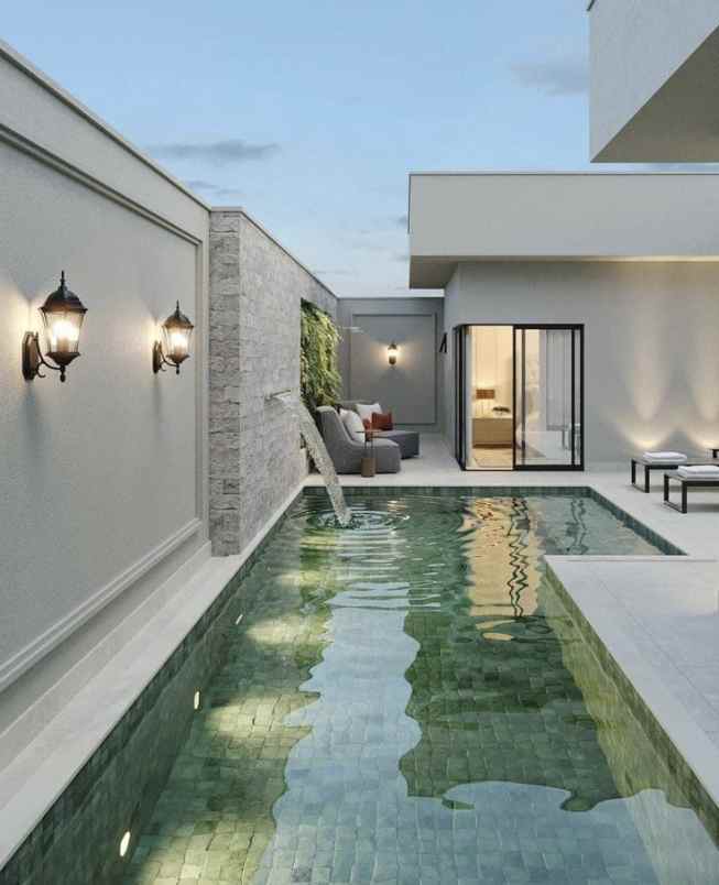 dijual rumah jl cemara gading