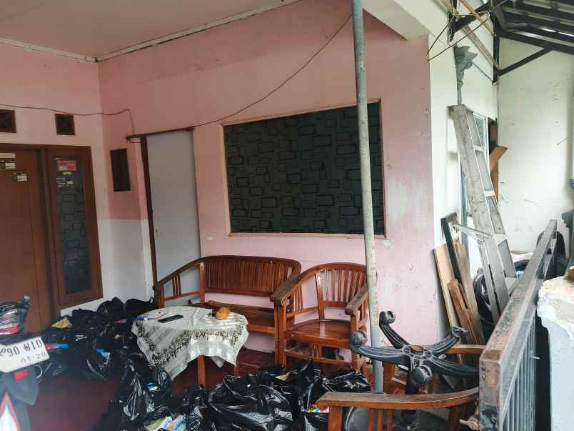 dijual rumah jl dahlia 2 no 14 rt 06 rw