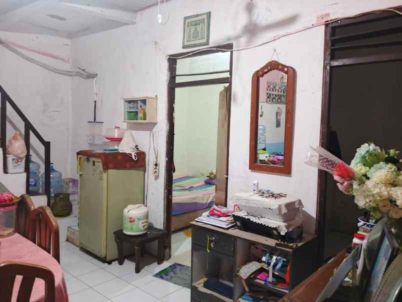 dijual rumah jl dahlia 2 no 14 rt 06 rw