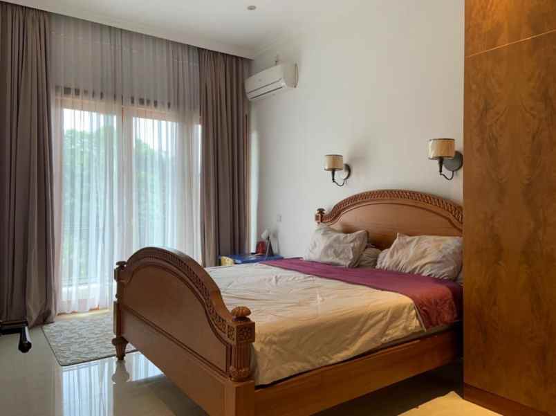 dijual rumah jl golf estate bogor raya