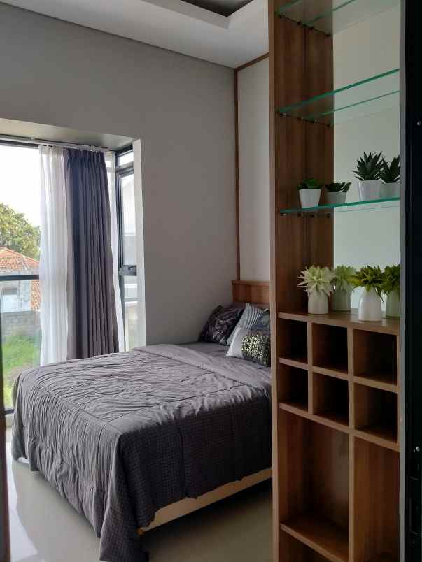 dijual rumah jl kopo sayati margahayu