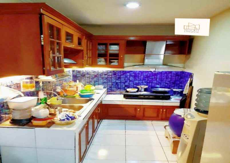 dijual rumah jl pasirkaliki ip