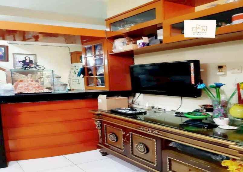 dijual rumah jl pasirkaliki ip