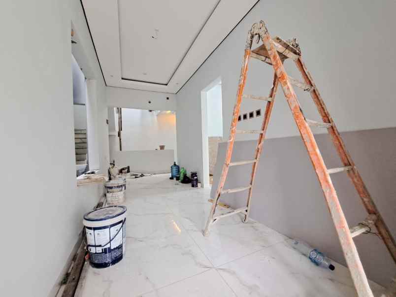 dijual rumah jl rawamangun jakarta timur