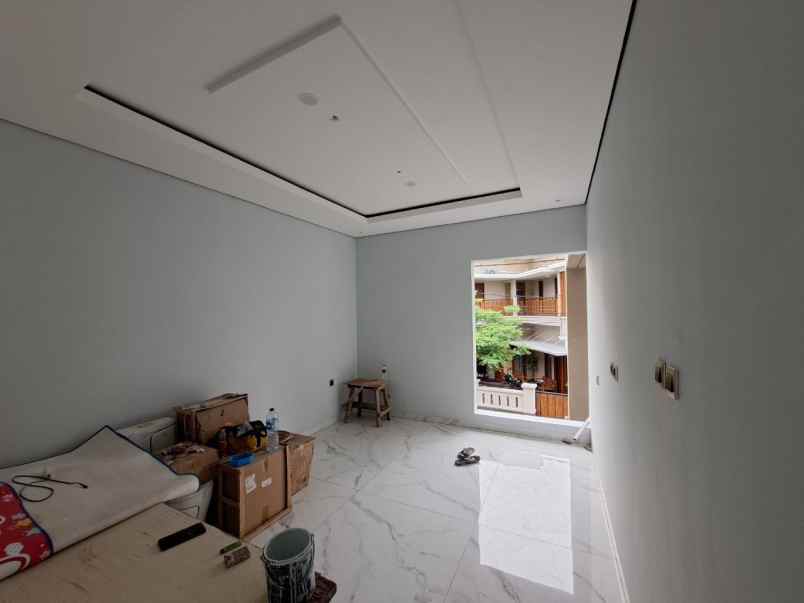 dijual rumah jl rawamangun jakarta timur