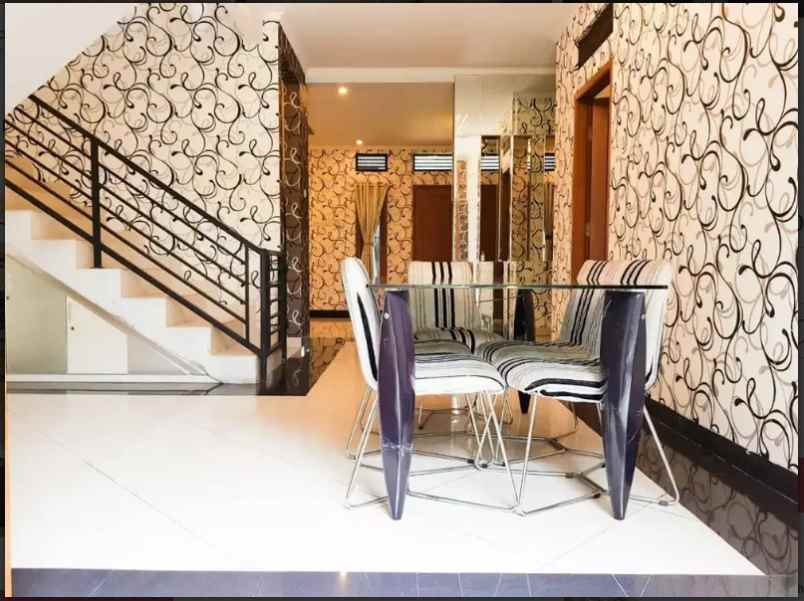 dijual rumah jl raya baru no 1 bukit