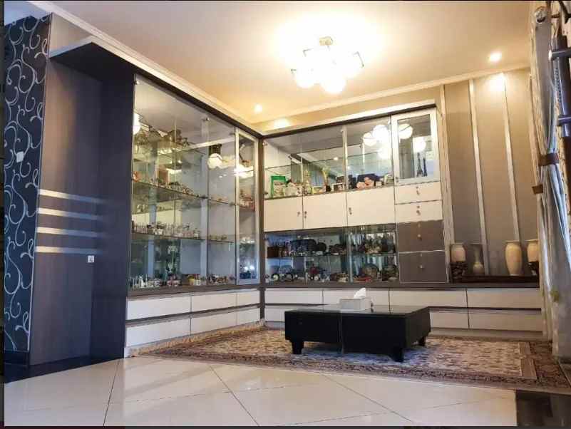 dijual rumah jl raya baru no 1 bukit