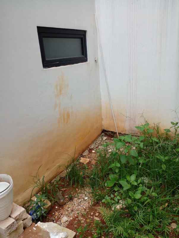 dijual rumah jl raya pengasinan sawangan